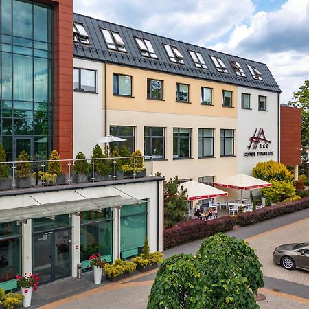 Hotel Austeria Conference & Spa Ciechocinek Kültér fotó