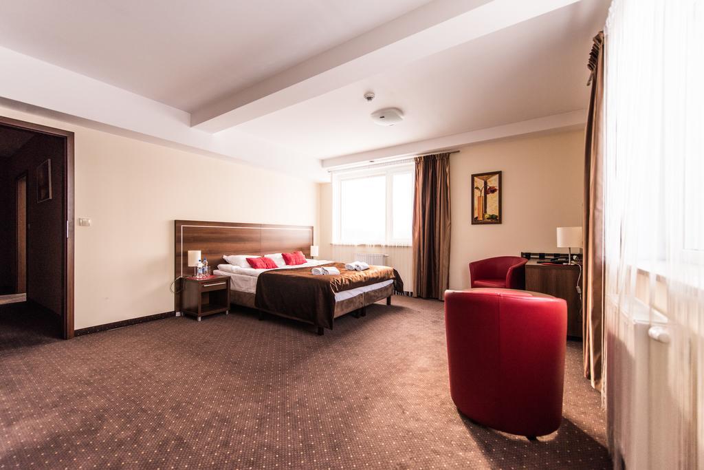 Hotel Austeria Conference & Spa Ciechocinek Kültér fotó