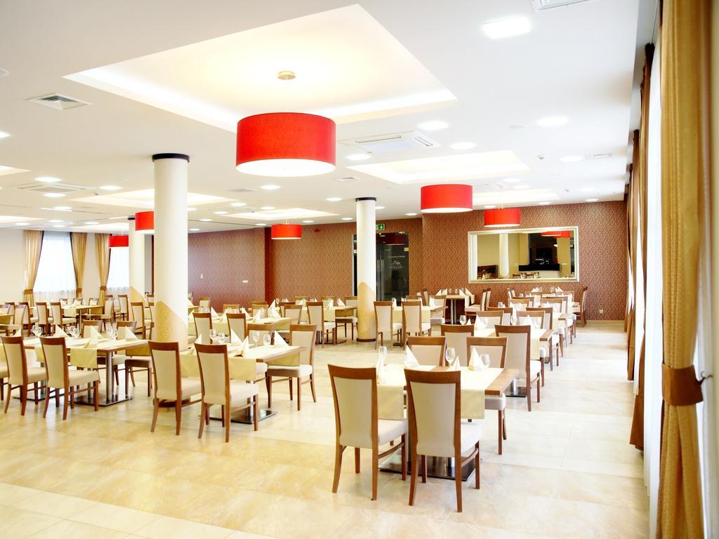 Hotel Austeria Conference & Spa Ciechocinek Kültér fotó