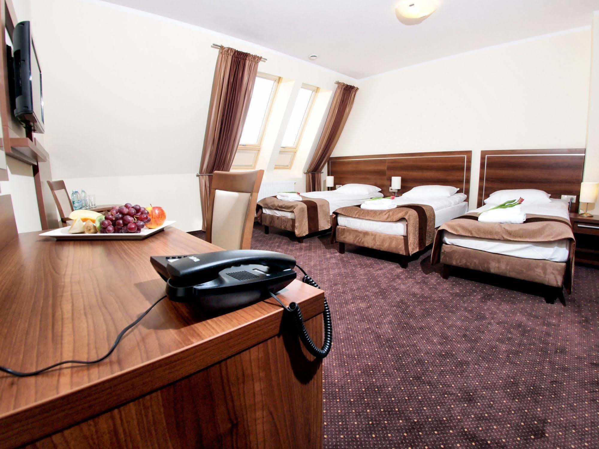Hotel Austeria Conference & Spa Ciechocinek Kültér fotó